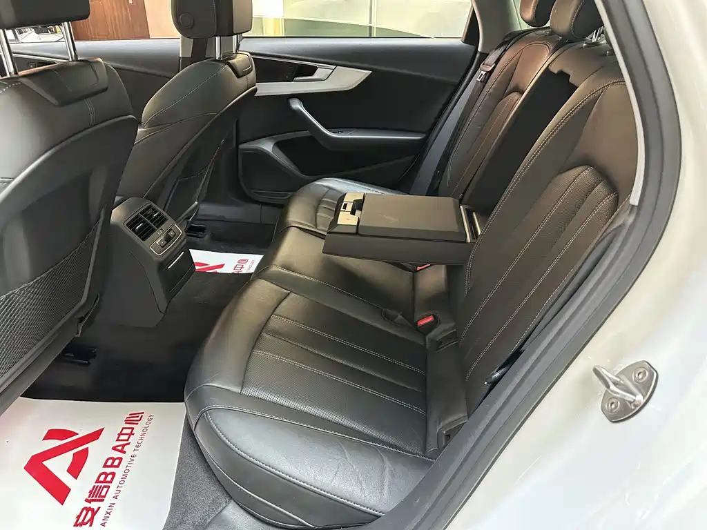 Audi A4L — миниатюра 8