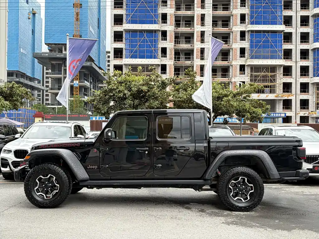 Jeep Gladiator — миниатюра 4