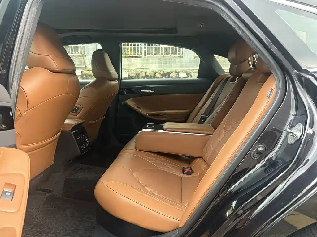 Toyota Avalon — миниатюра 15