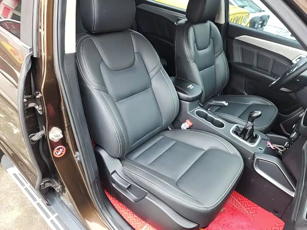 Geely Vision X6 — миниатюра 25