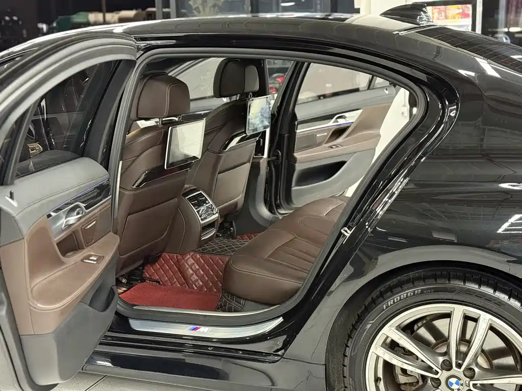 BMW 7 Series 7 2018 730Li Lead M Sport