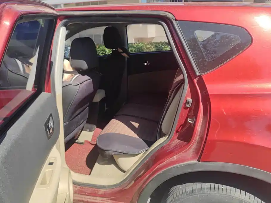 Nissan Qashqai — миниатюра 11