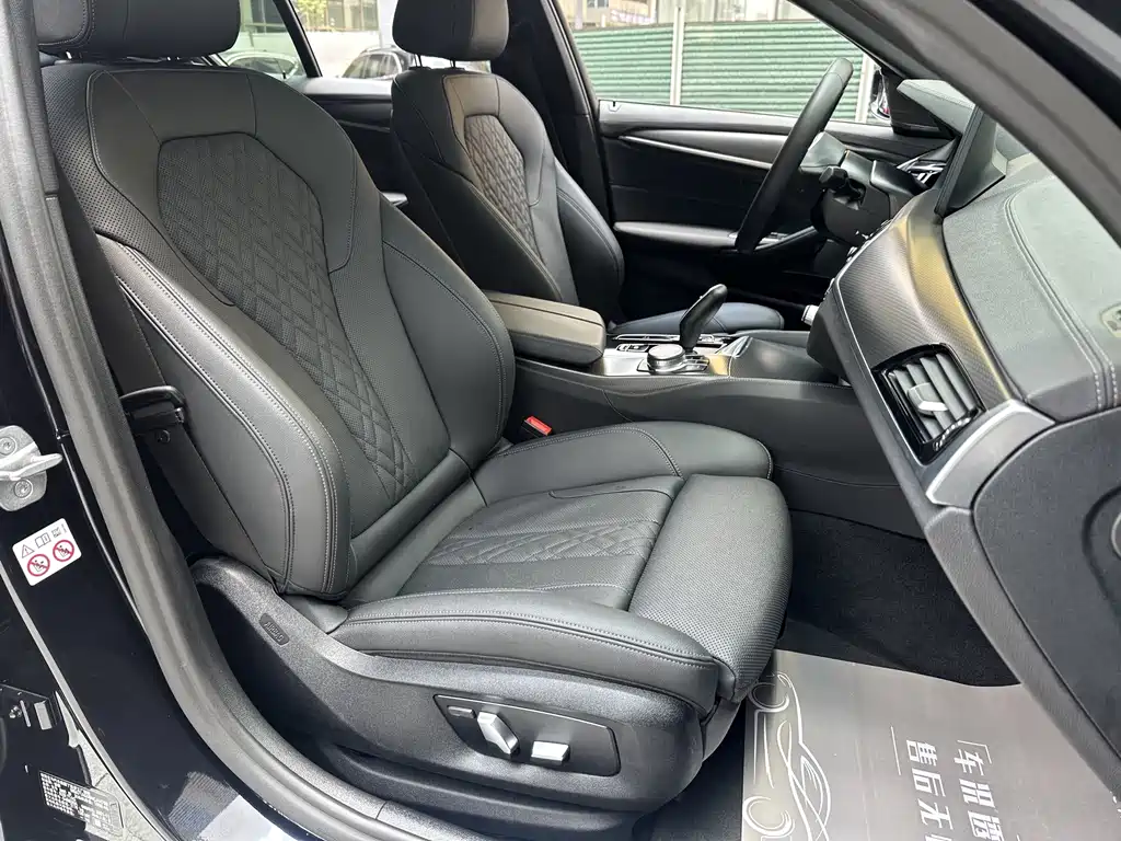 BMW 5 Series 5 2022 525i M Sport