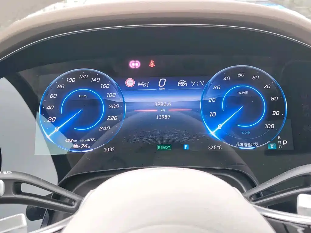 Mercedes-Benz EQS SUV — миниатюра 5