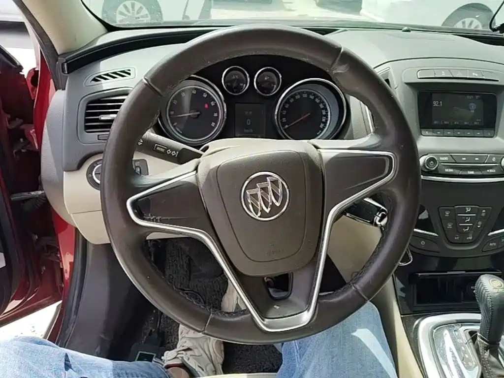 Buick Regal — миниатюра 11
