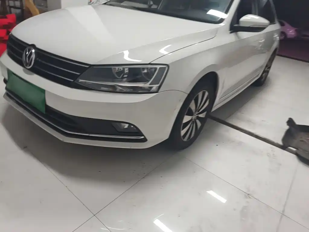 Volkswagen Sagitar — миниатюра 24