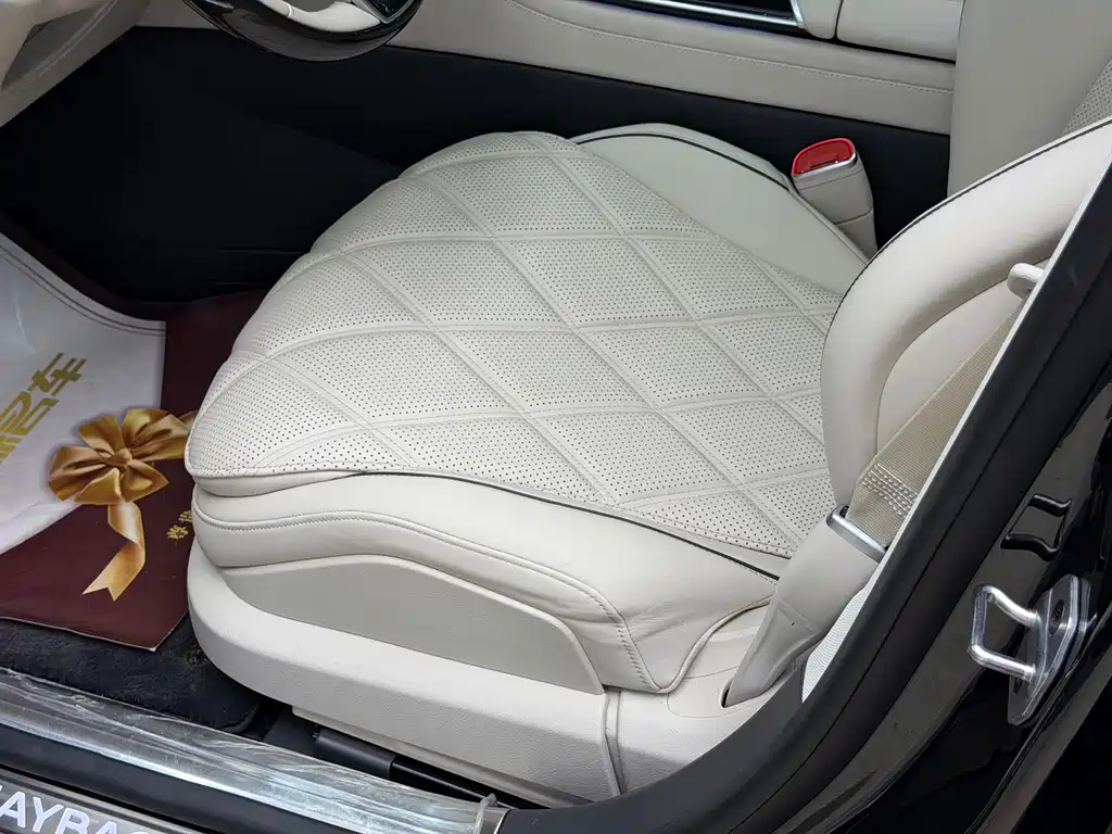 Mercedes-Benz S-Class — миниатюра 6