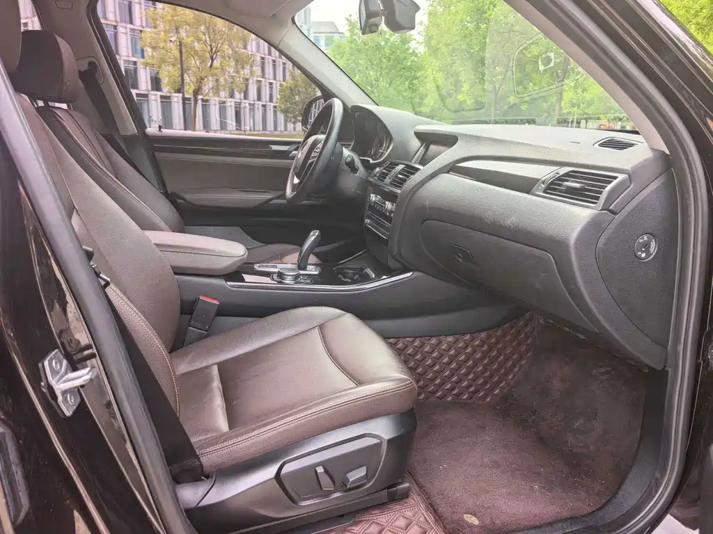 BMW X3 (Import) — миниатюра 6