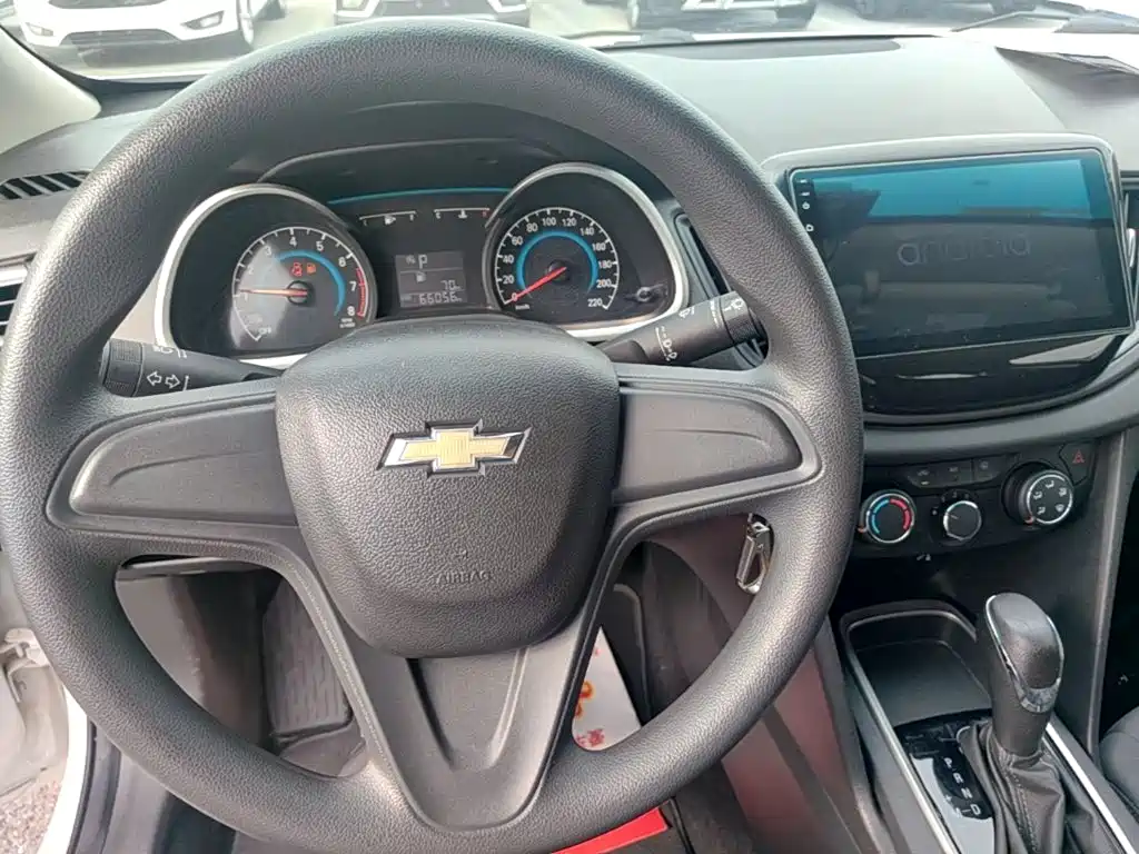Chevrolet Cavalier — миниатюра 10