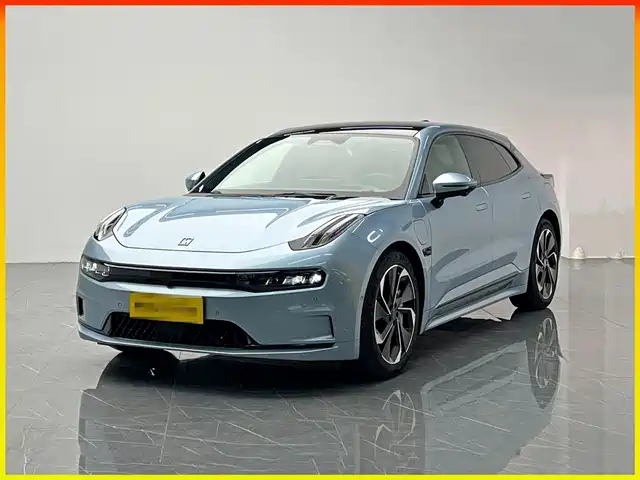 2022 Zeekr 001