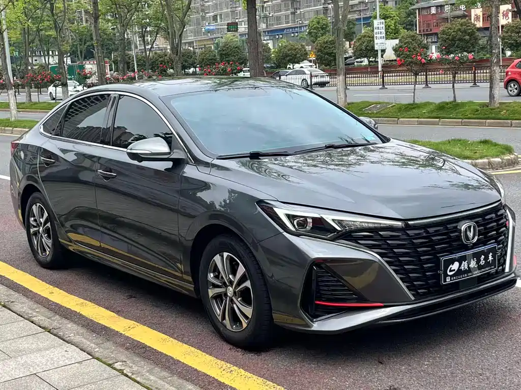 Changan Eado 2022 PLUS NE 1.4T GDI DCT Luxury