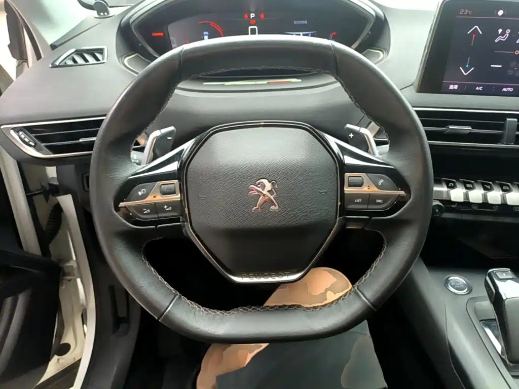 Peugeot 5008 — миниатюра 11