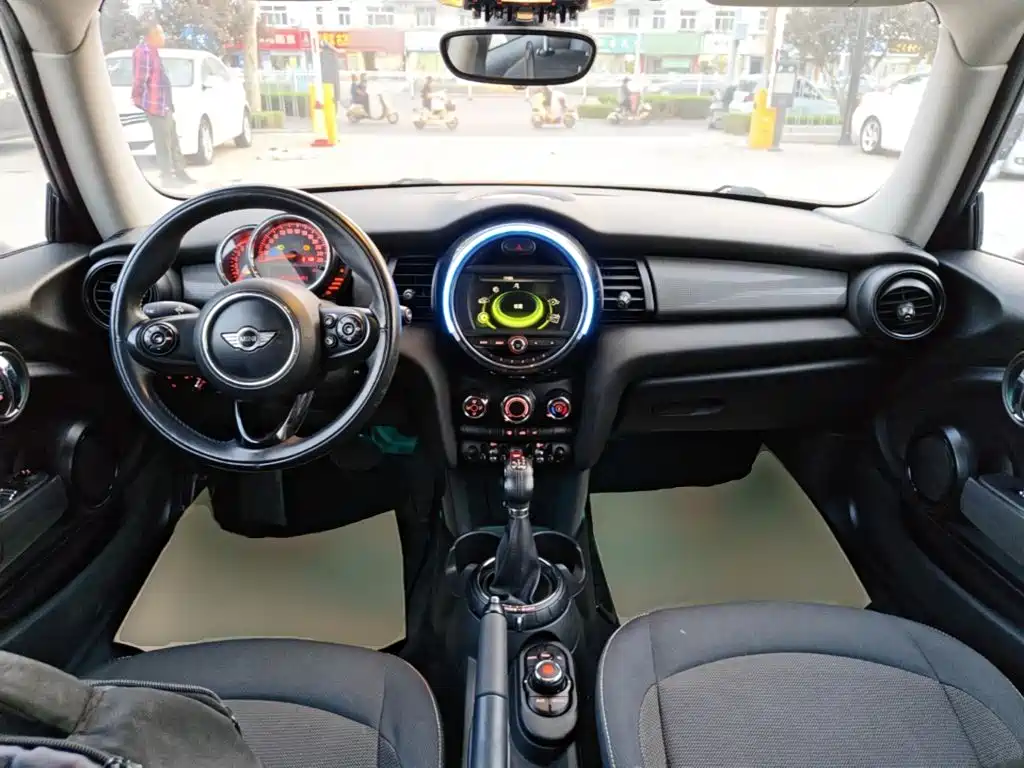 MINI Mini — миниатюра 10