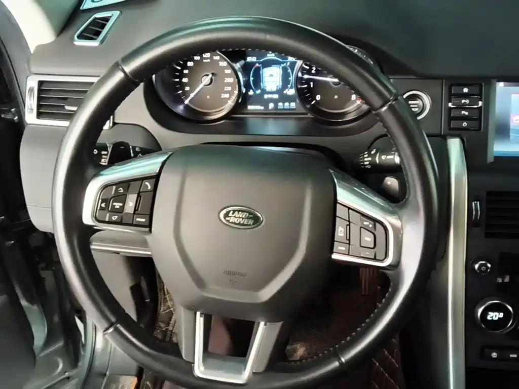 Land Rover Discovery Sport — миниатюра 11
