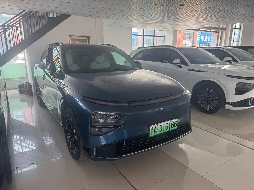 XPeng G9 2025