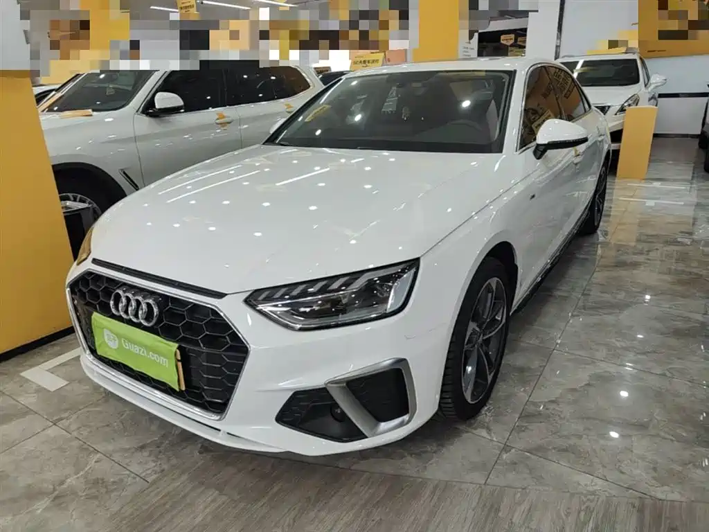 Audi A4L 2021