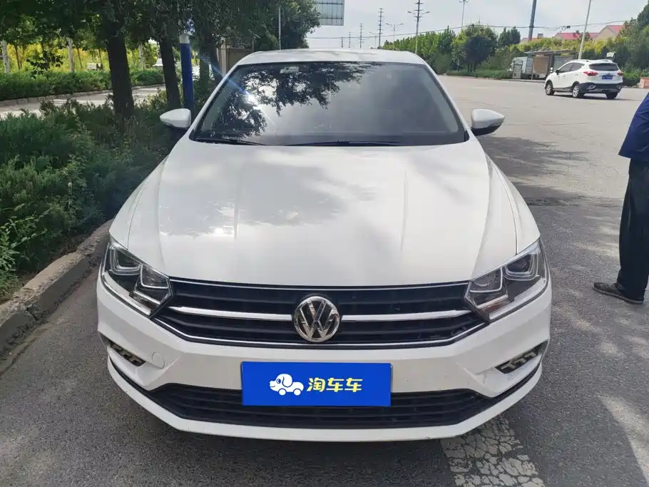 Volkswagen Bora — миниатюра 2