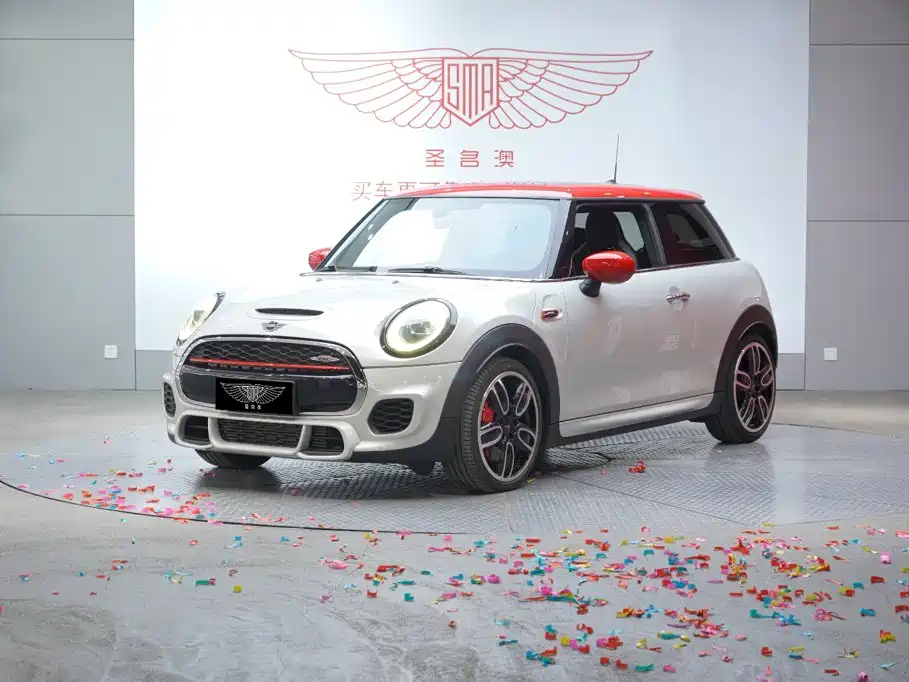 MINI Mini JCW