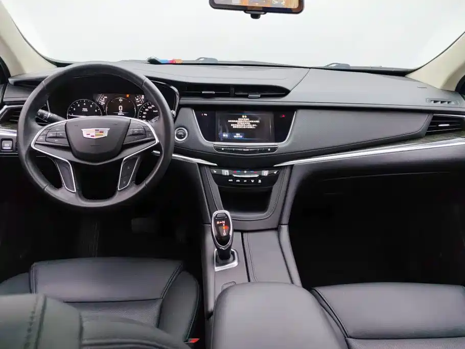 Cadillac XT5 — миниатюра 12