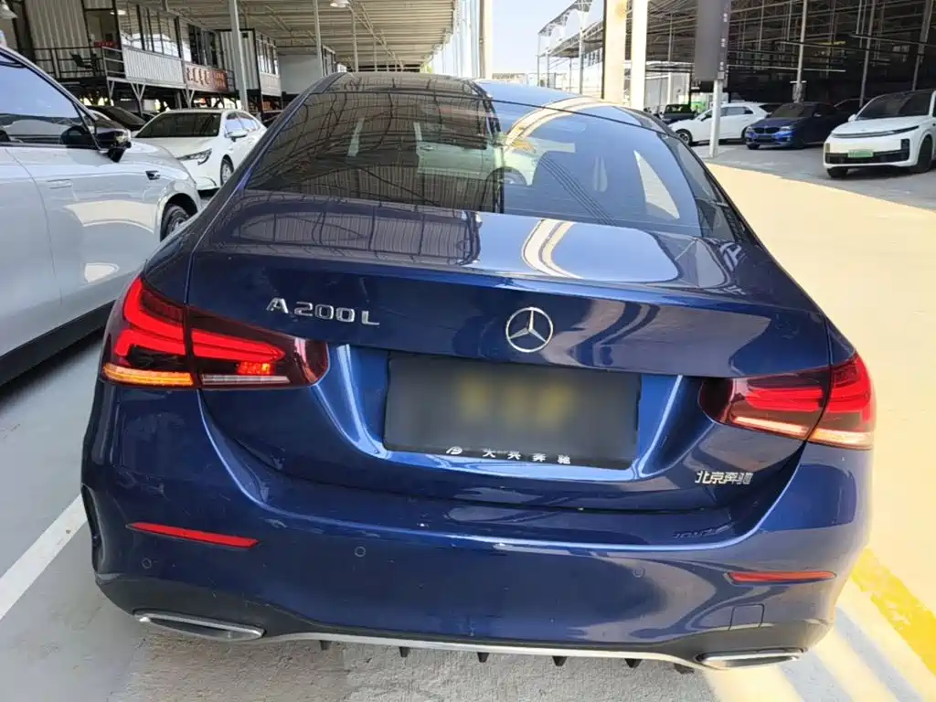 Mercedes-Benz A-Class — миниатюра 6