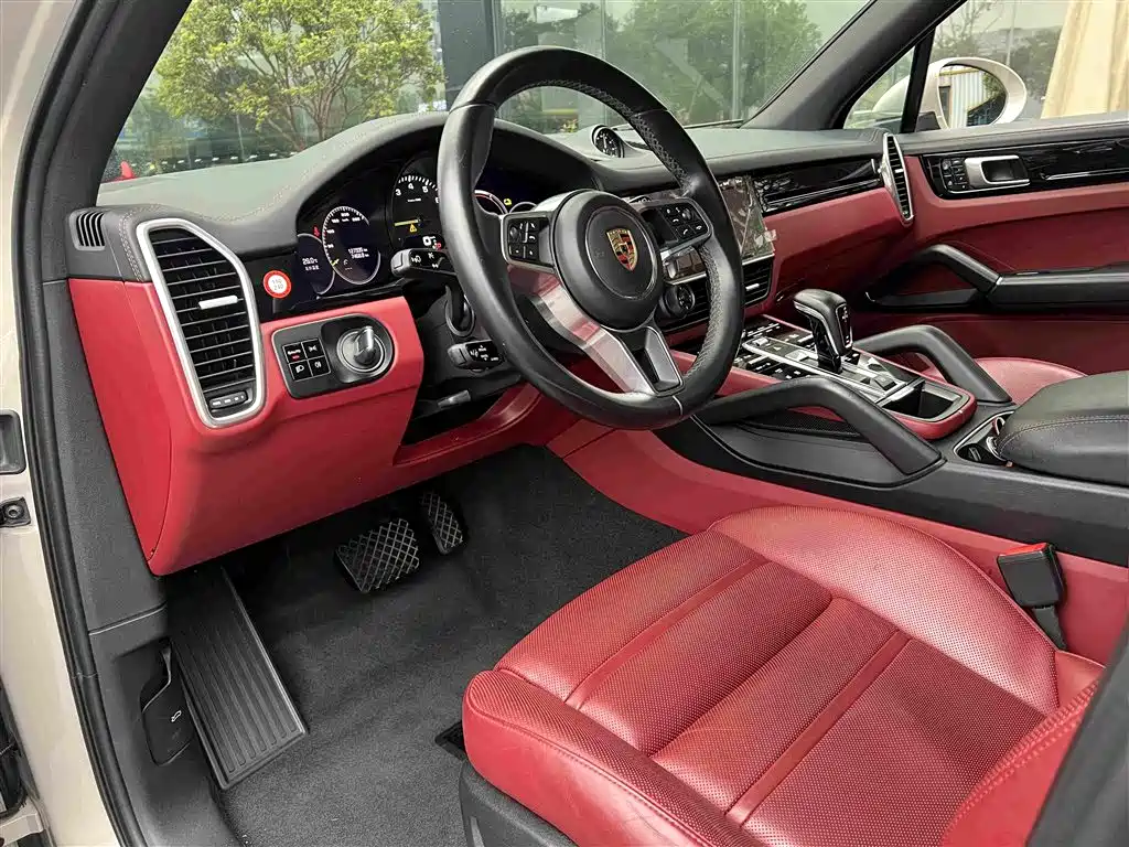 Porsche Cayenne Hybrid — миниатюра 2
