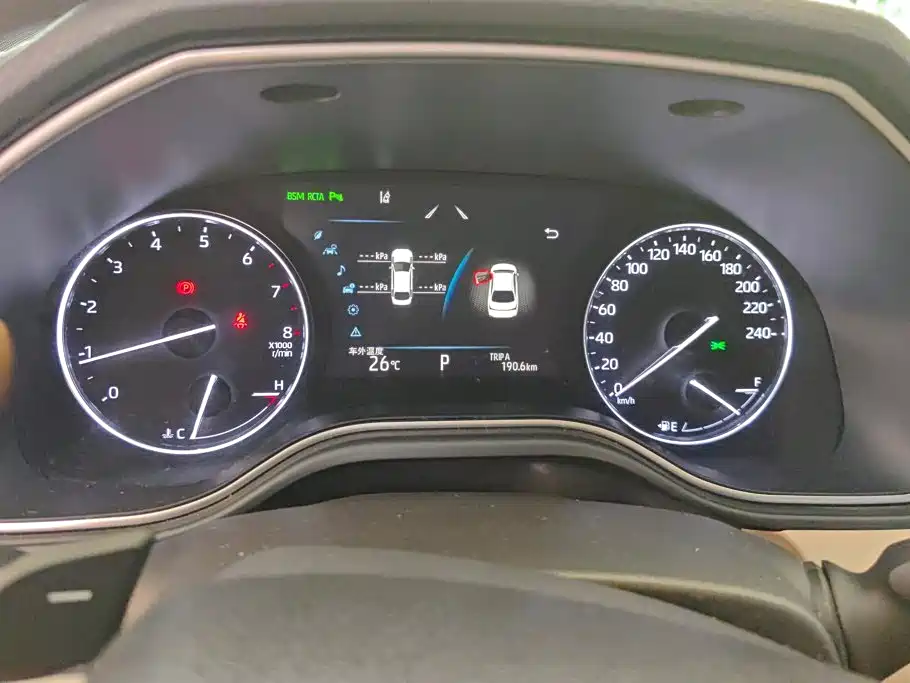 Toyota Avalon — миниатюра 14