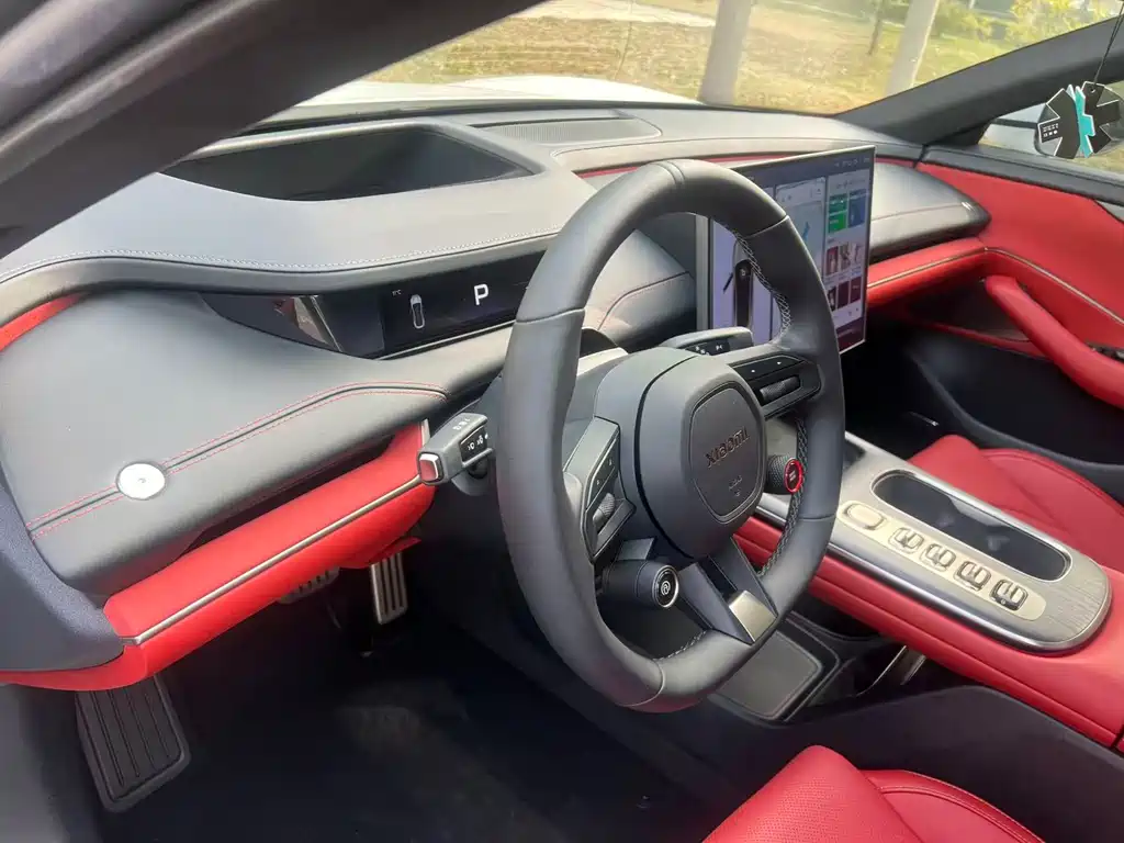 XIAOMI CAR XIAOMI SU7