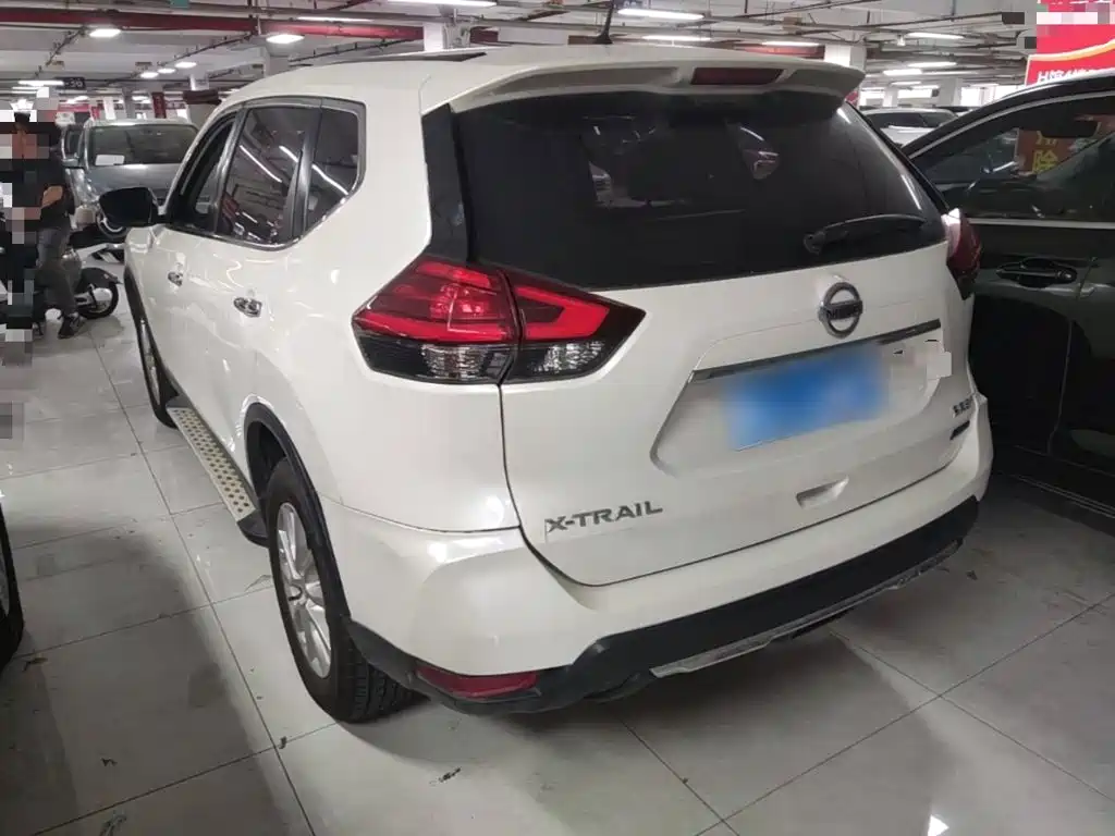 Nissan X-Trail — миниатюра 5