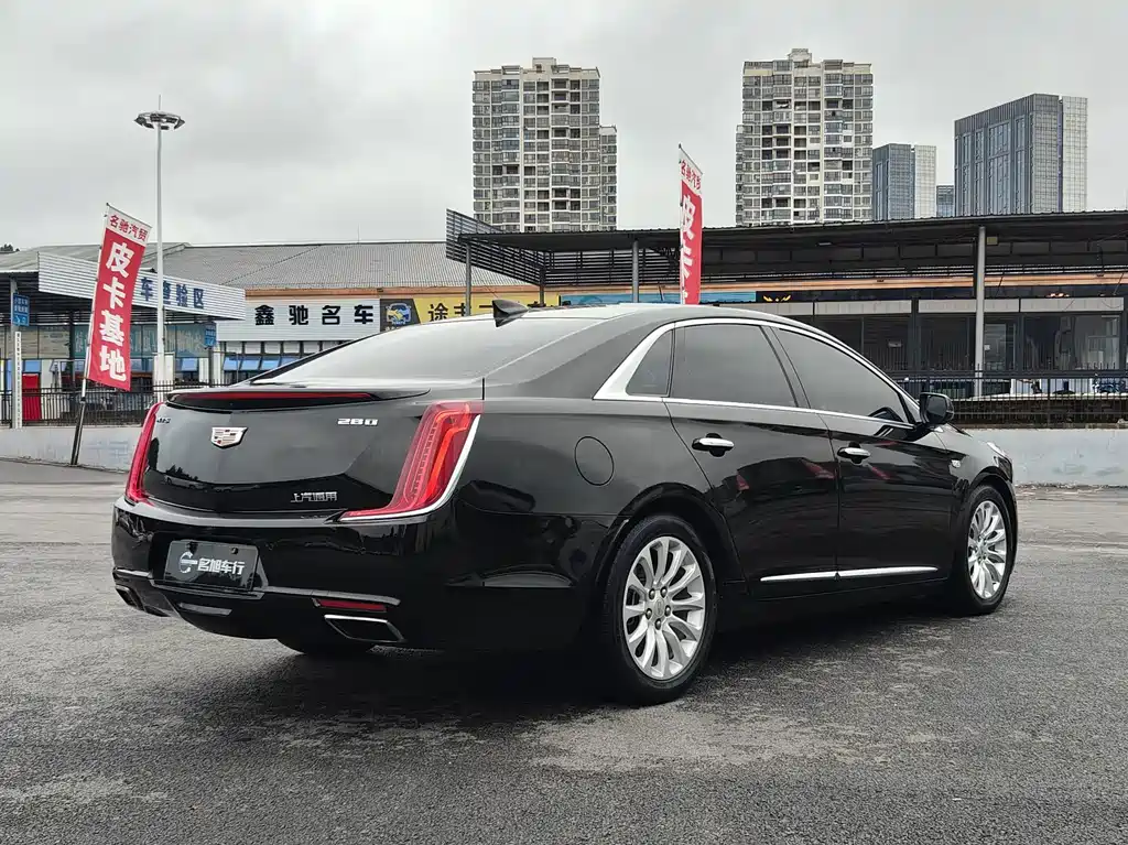 Cadillac XTS — миниатюра 9