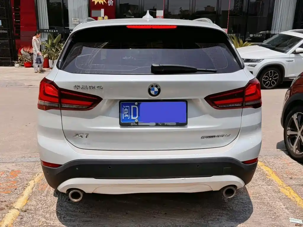 BMW X1 — миниатюра 5