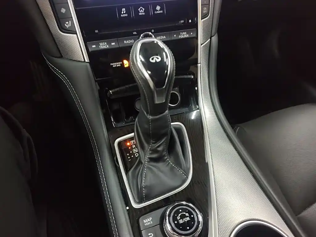 Infiniti Q50L — миниатюра 14