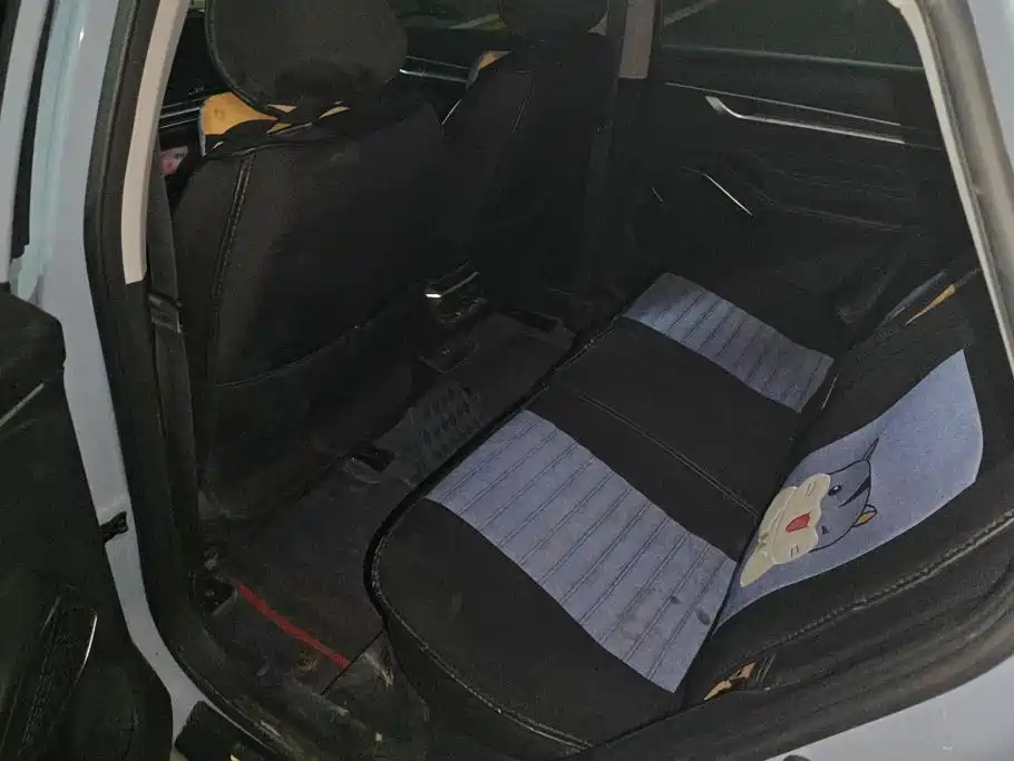 Geely Emgrand — миниатюра 11