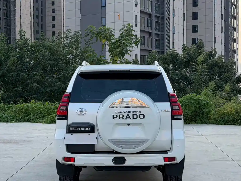 Toyota Prado (Import) — миниатюра 8