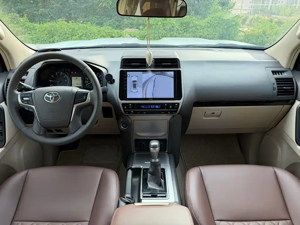 Toyota Prado (Import) — миниатюра 5