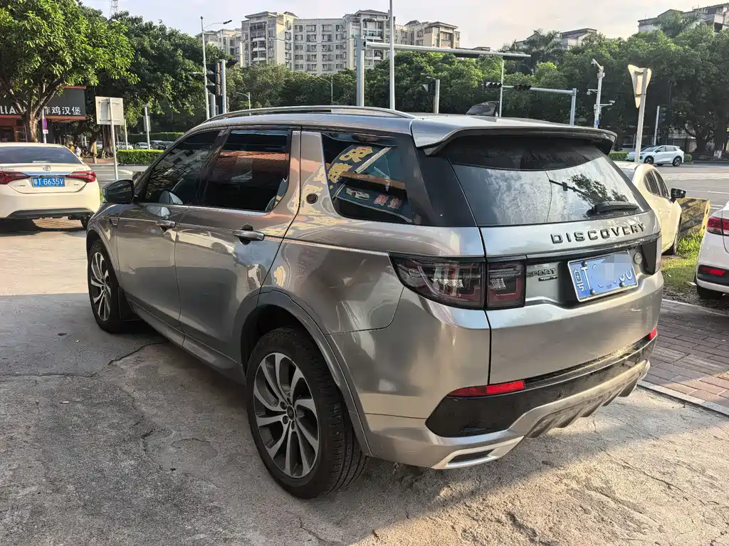 Land Rover Discovery Sport — миниатюра 6