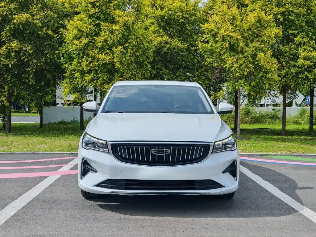 Geely Emgrand — миниатюра 7