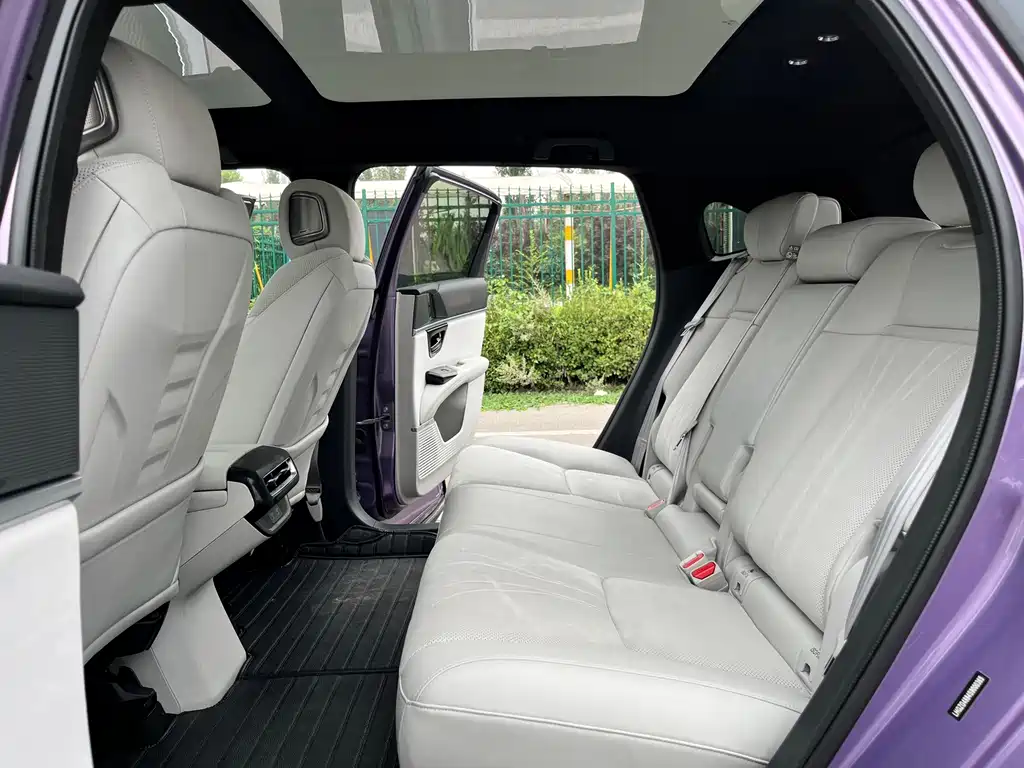 Honda Hiroyo Honda P7 — миниатюра 17