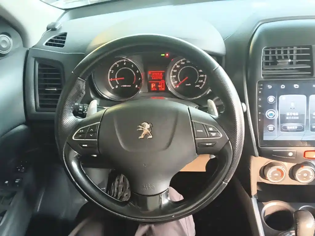 Peugeot 4008 (Import) — миниатюра 11