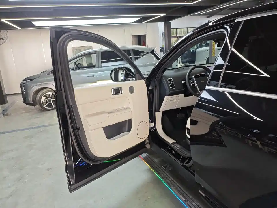 Li Auto Li L7 — миниатюра 5