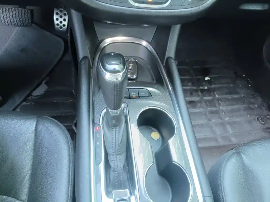 Chevrolet Malibu XL — миниатюра 7