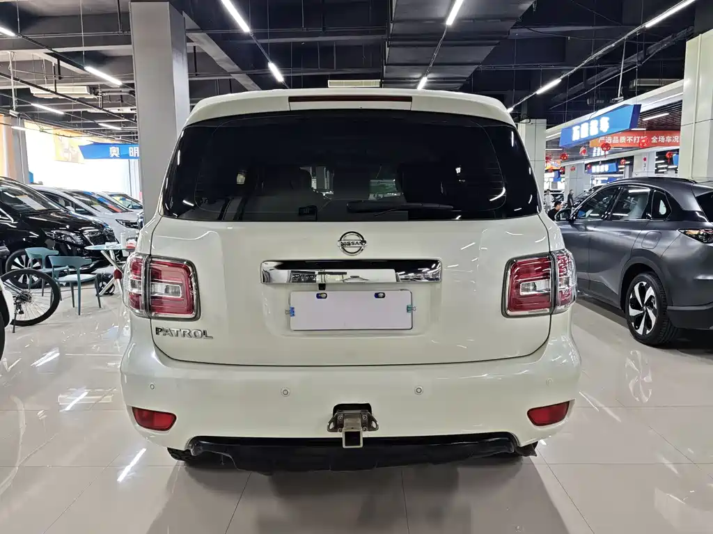 Nissan Patrol 2018 4.0L