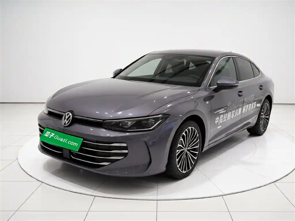 Volkswagen Passat 2025 Pro 380TSI