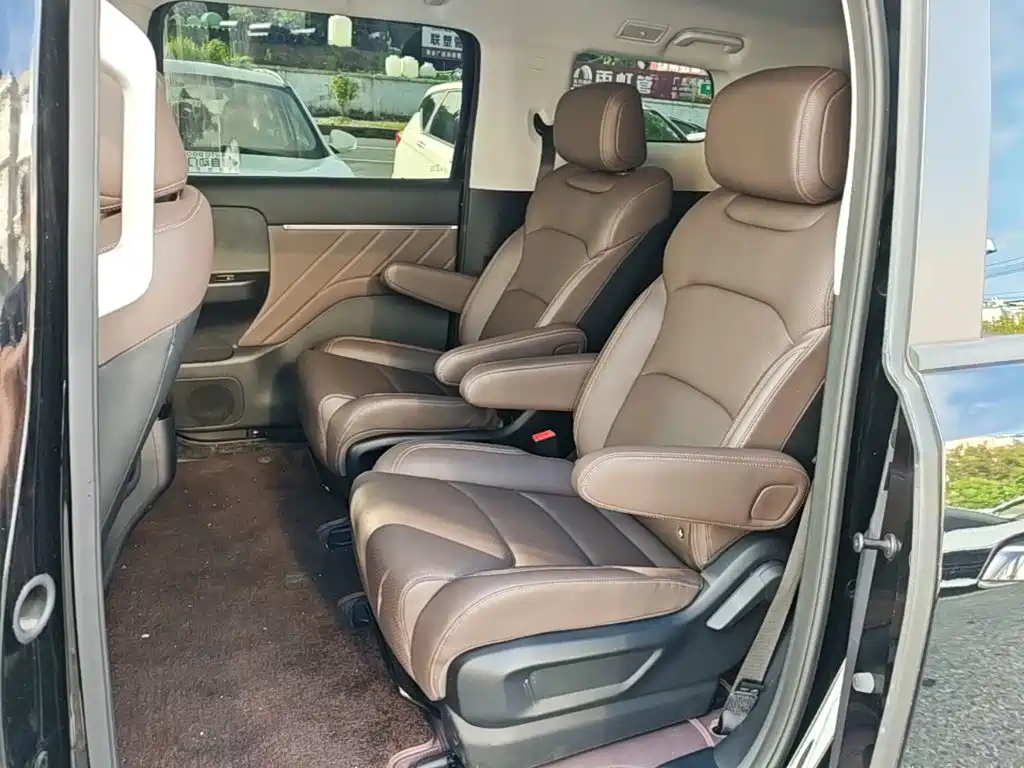 Wuling Звездный свет 730 Новая энергия — миниатюра 17
