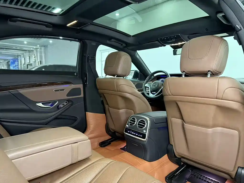 Mercedes-Benz S-Class — миниатюра 14