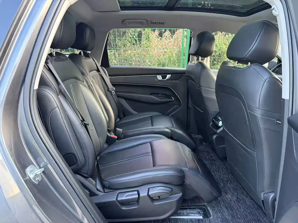 Wuling Victory — миниатюра 19