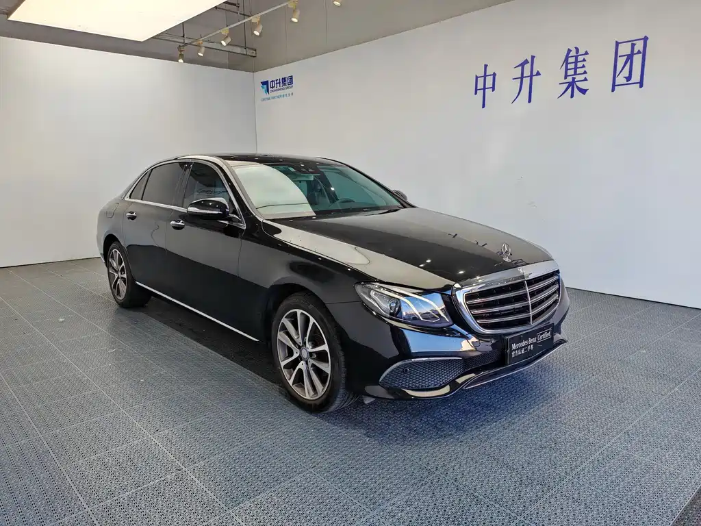 Mercedes-Benz E-Class — миниатюра 3