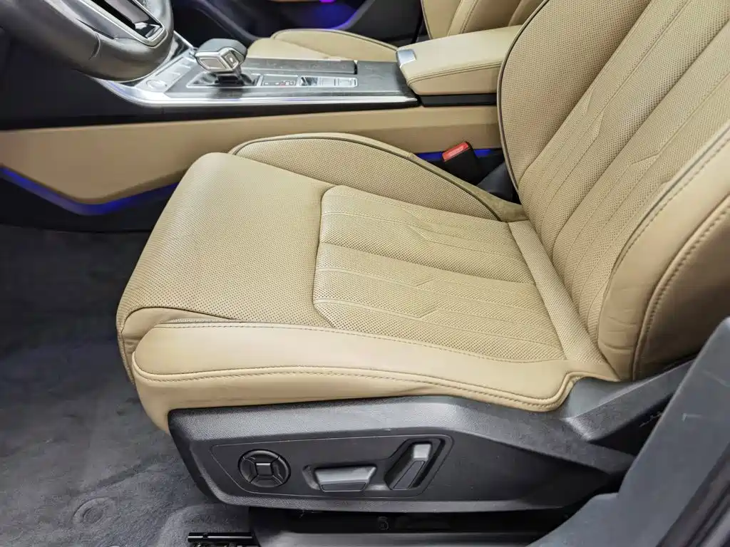 Audi A6L — миниатюра 20