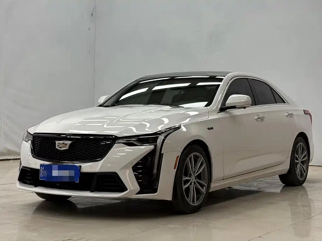 Cadillac CT4 2021
