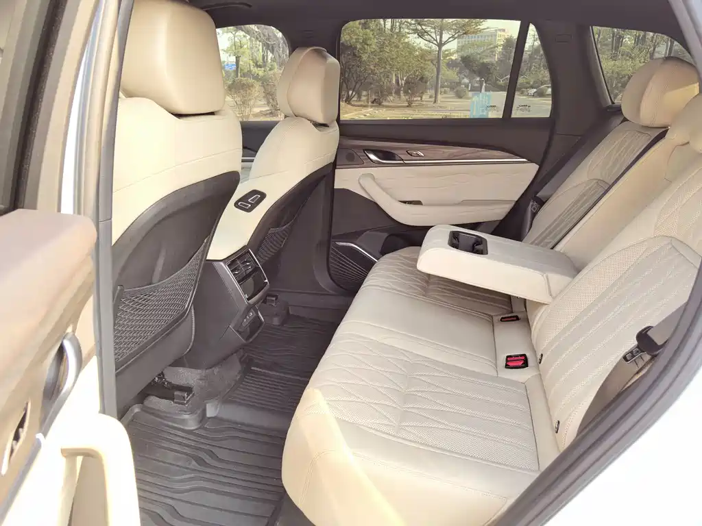 GEELY AUTOMOBILE XINGYUE L