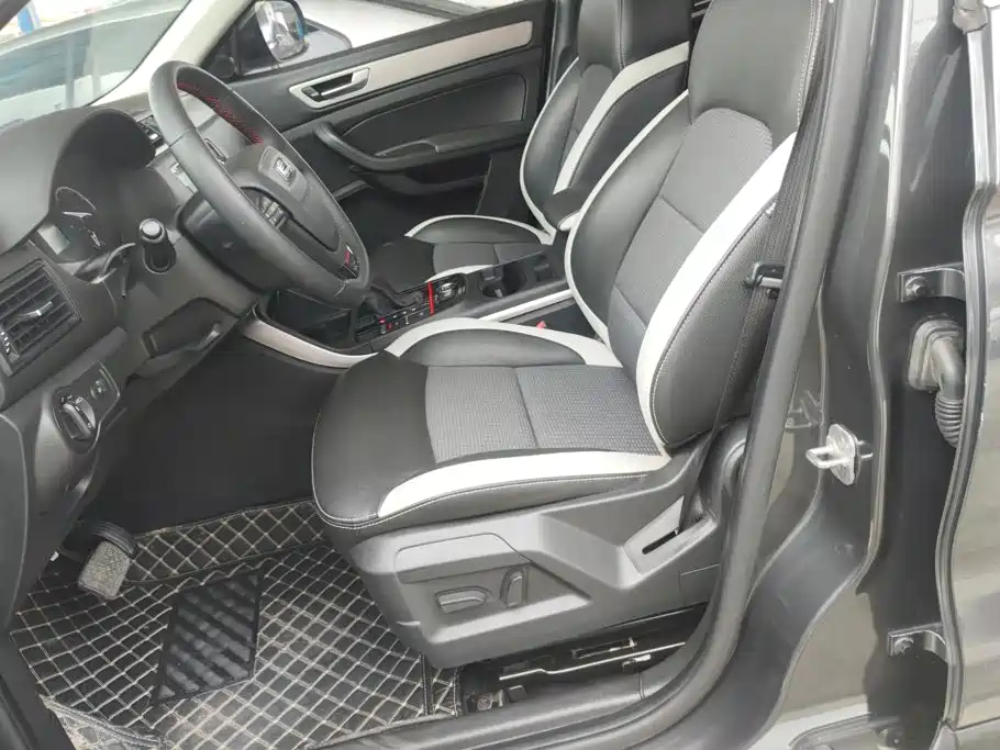 Qoros Qoros 5 — миниатюра 8